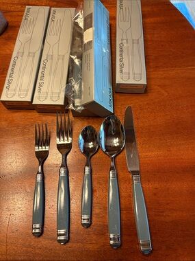 Vintage Flatware/Cutlery 20 pcs set Mikasa